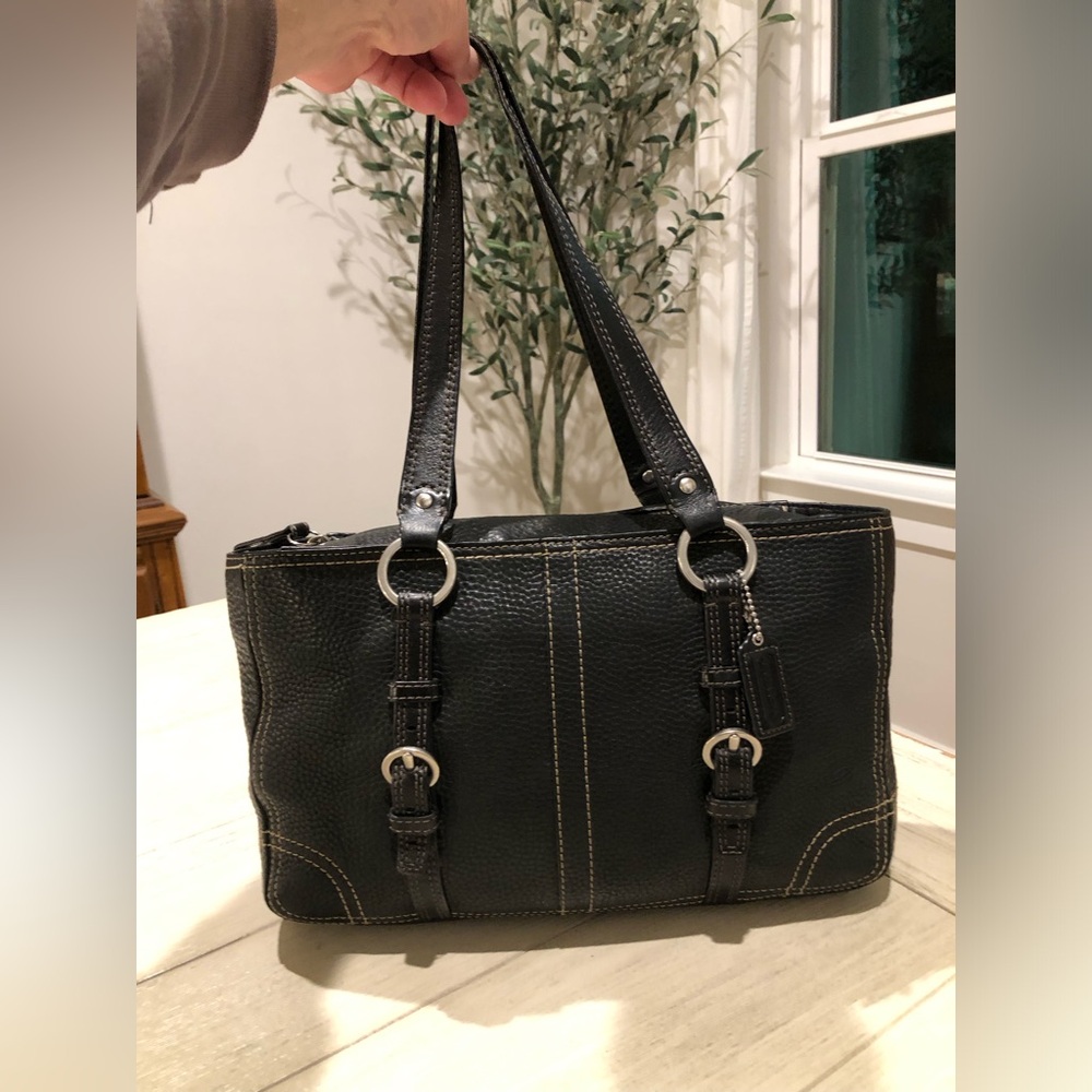 Y2K Style Coach F12339 Chelsea Black Pebble Leather Shoulder Bag with Hangtag